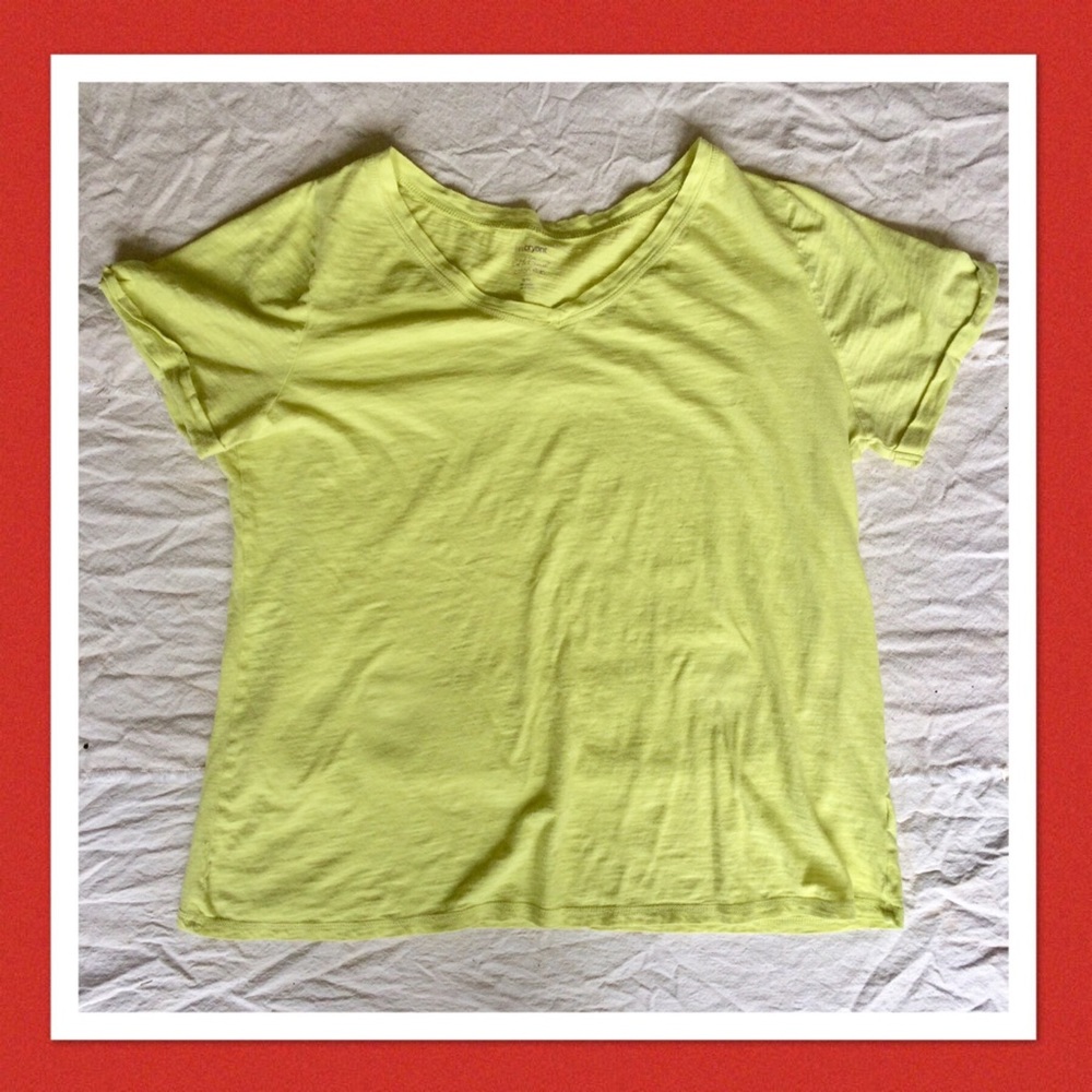❣️2/$20❣️ Lane Bryant Casual Cuffed Sleeve Top